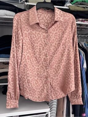 Beautiful Leopard Satin Button-Up Blouse